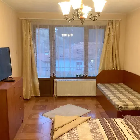 Apartament приключение в *