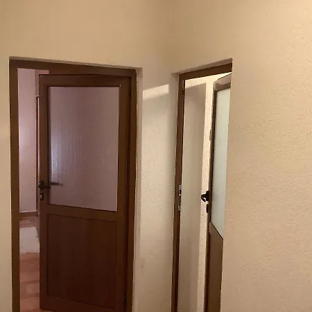 приключение в Apartament *